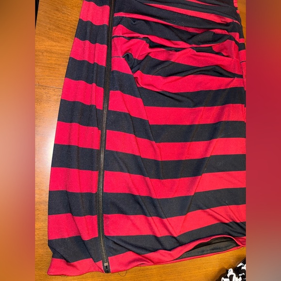 Eloquii Red and Black Dress - Picture 13 of 14